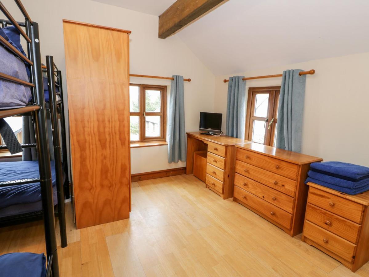 Ddol Helyg Farmhouse Llanrug Exteriör bild