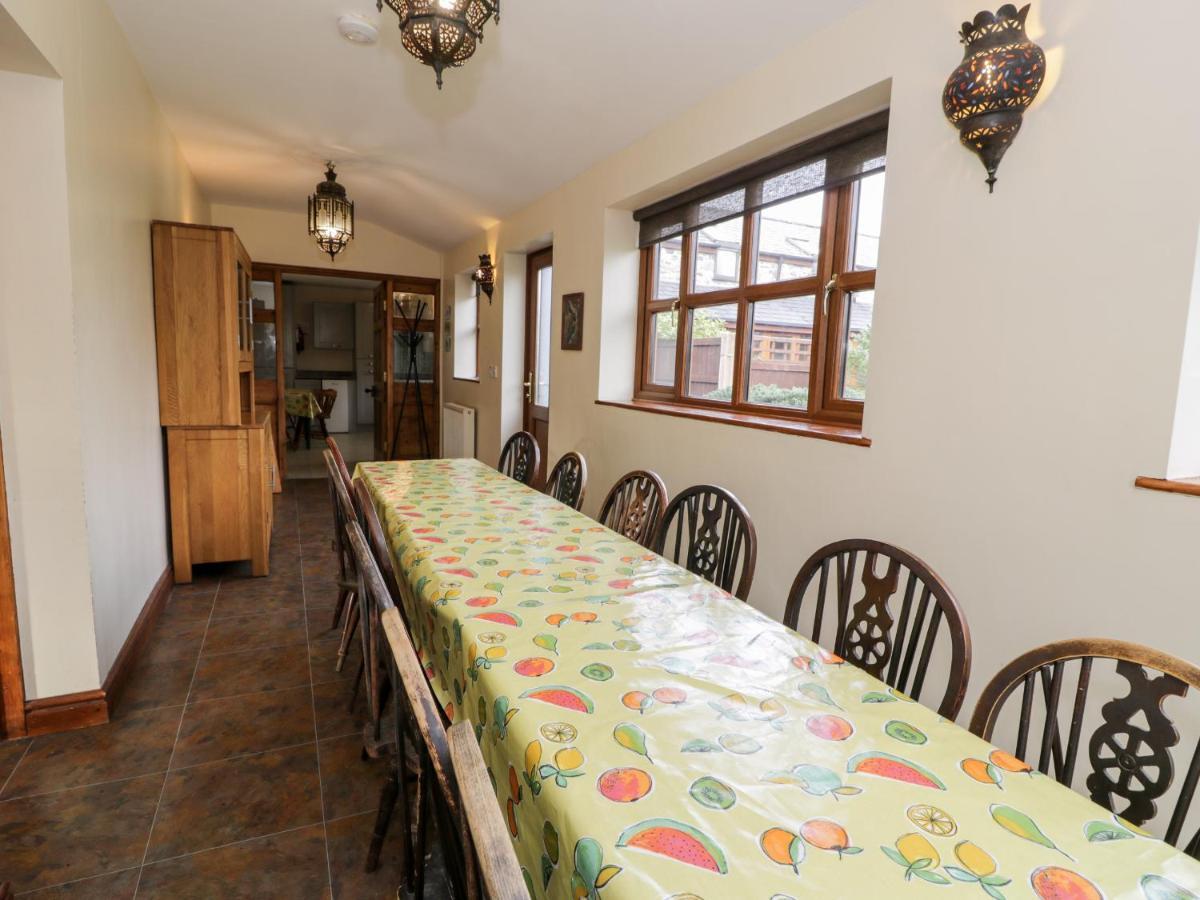 Ddol Helyg Farmhouse Llanrug Exteriör bild